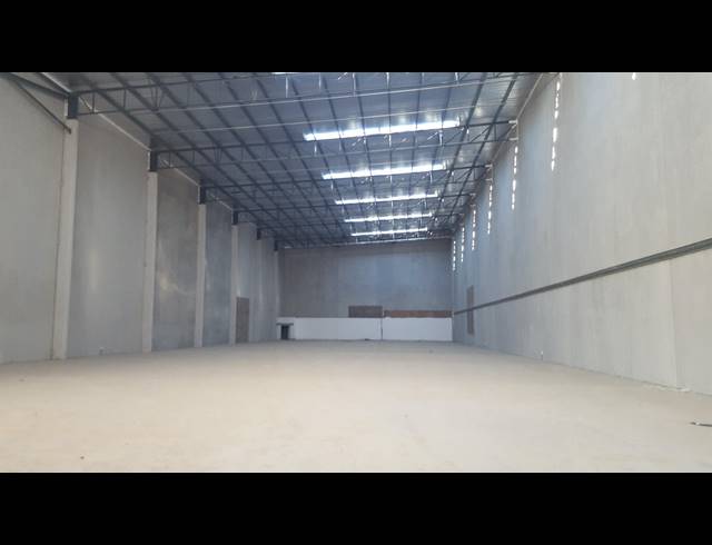 2,232M² WAREHOUSE TO LET IN EVERITE INDUSTRIA